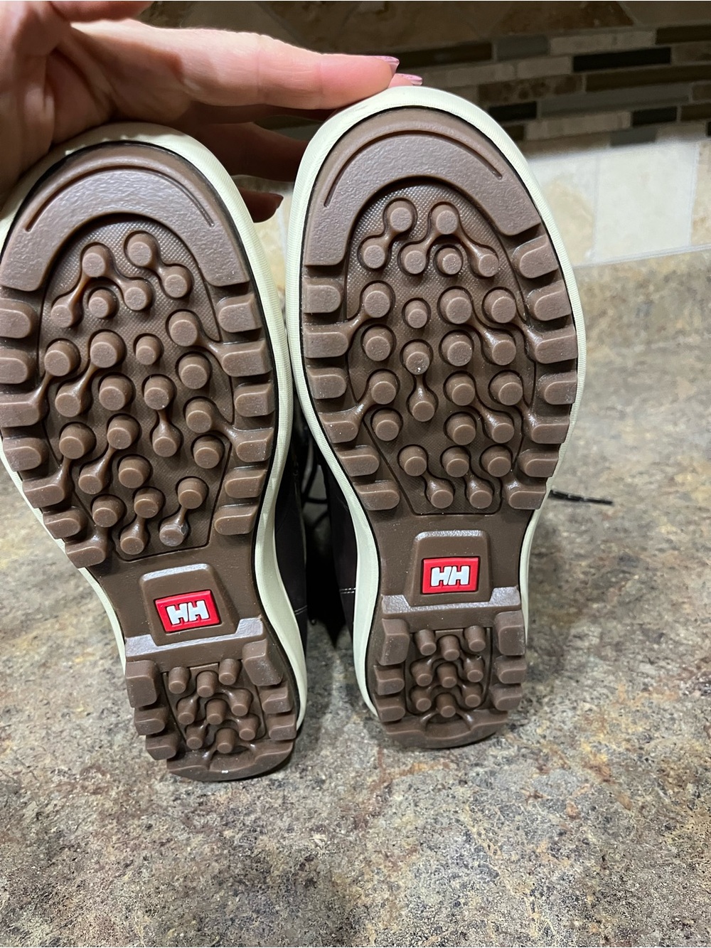 NWT Helly Hansen Garibaldi Waterproof Winter Boots Brown Faux Fur Sz 7.5 Fall - Picture 6 of 16